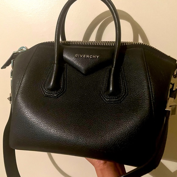 GIVENCHY ANTIGONA Medium Black Pebble stone bag in EXCELLENT condition! - Picture 1 of 14